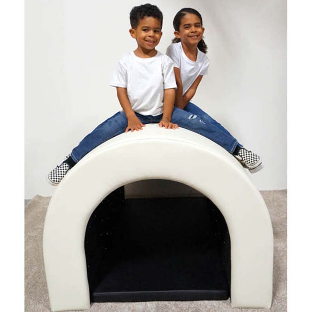 Experia-Fiber-Optic-Tranquility-Tunnel-with-kids