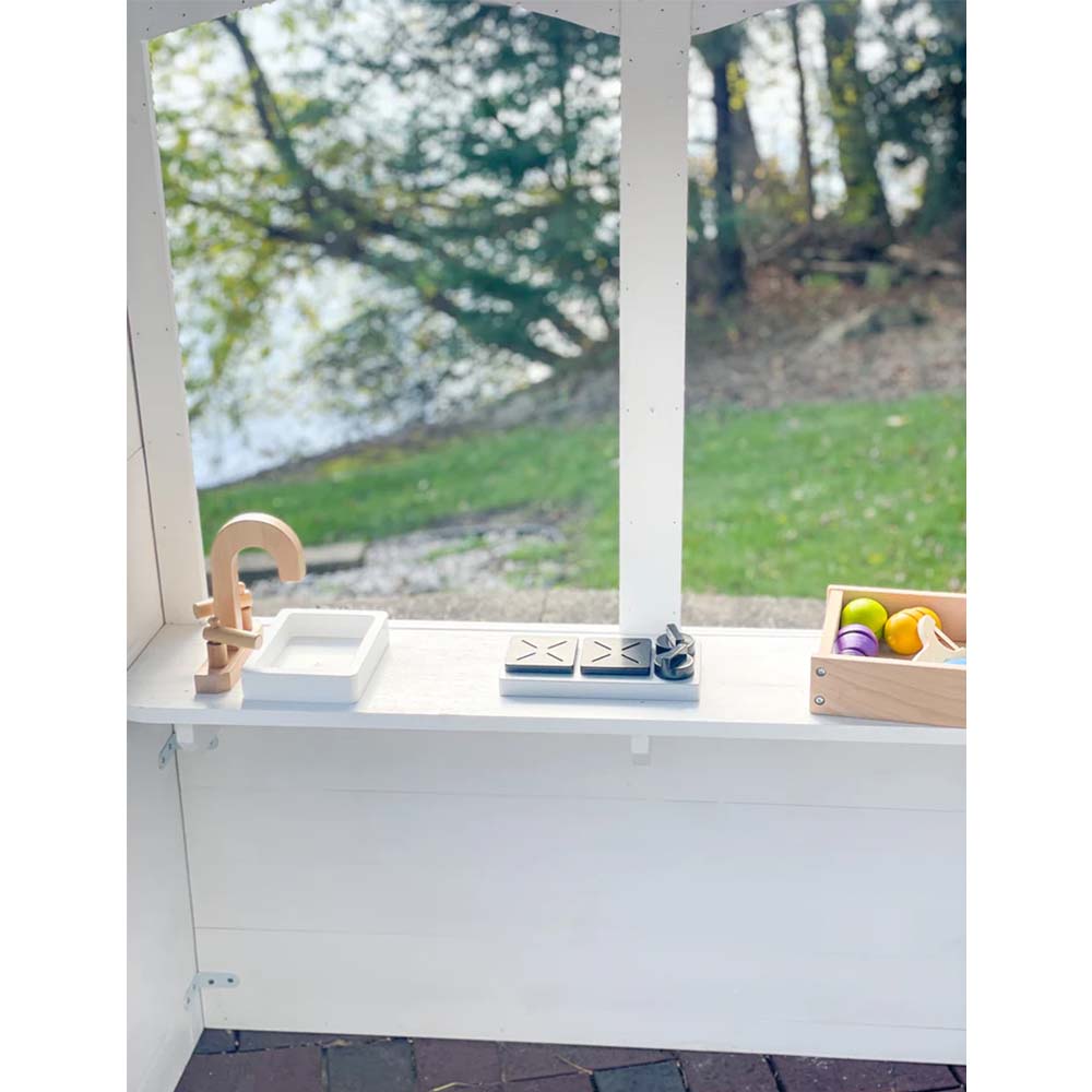 Outdoor Playhouses with Kitchens: Where Imagination Meets Open-Air Adventure - Dollhaus