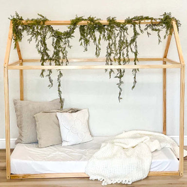 2MamaBees_Montessori_House_Bed_Side_View_with_Bedding