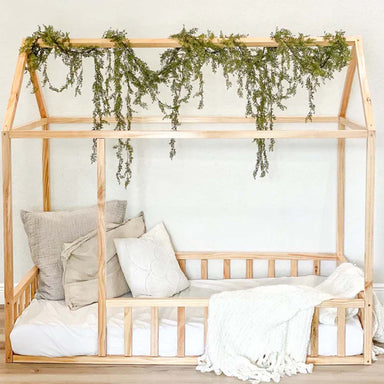 2MamaBees_Montessori_House_Bed_with_Rails_with_Bedding