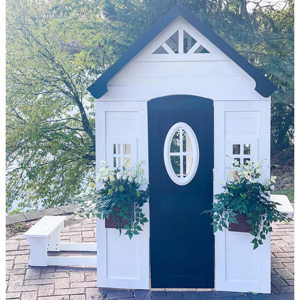 2MamaBees_Zahara_Playhouse_Front_Door_View_In_Yard