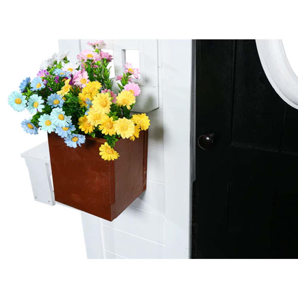 2MamaBees_Zahara_Playhouse_Planter_Box_Close_Up