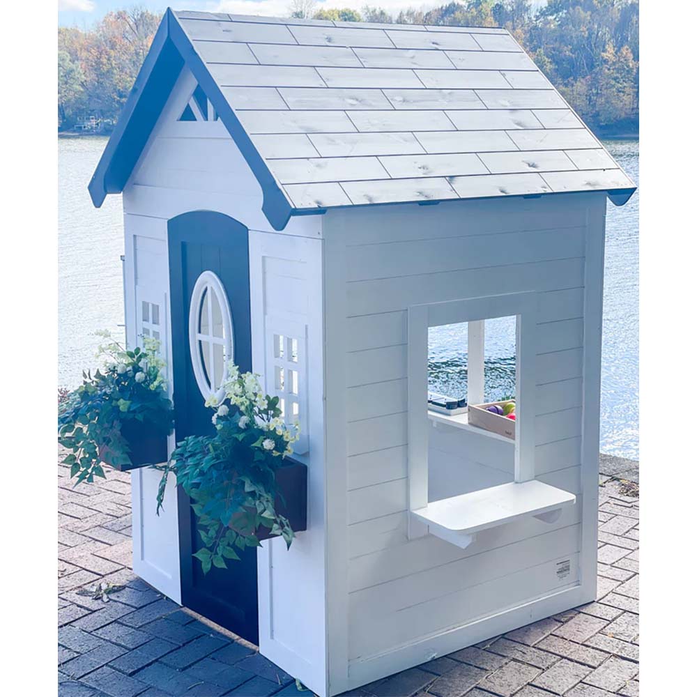 2MamaBees_Zahara_Playhouse_Right_Side_Angle_In_Yard