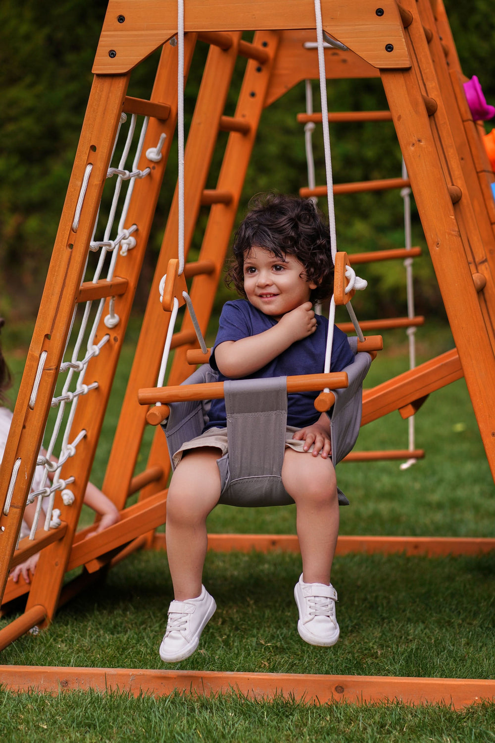 Avenlur Magnolia 7 - in - 1 Indoor Outdoor Climbing Gym - Dollhaus