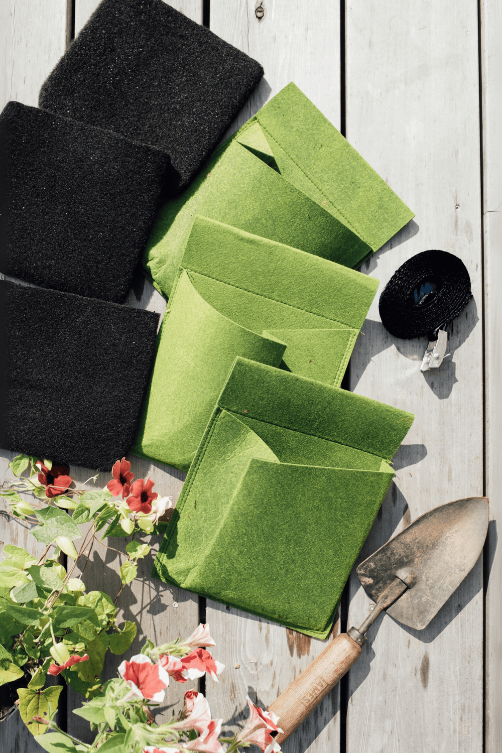 Bijou Build Hanging Planters - Dollhaus