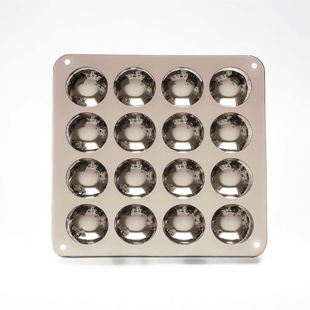 Litezilla_Silver_Bubble_Wall_4_by_4