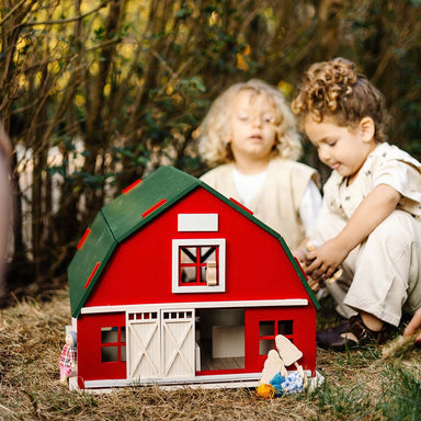 Little_Forest_Animals_Dutch_Barn_Dollhouse_Front_View_Outside_with_Children