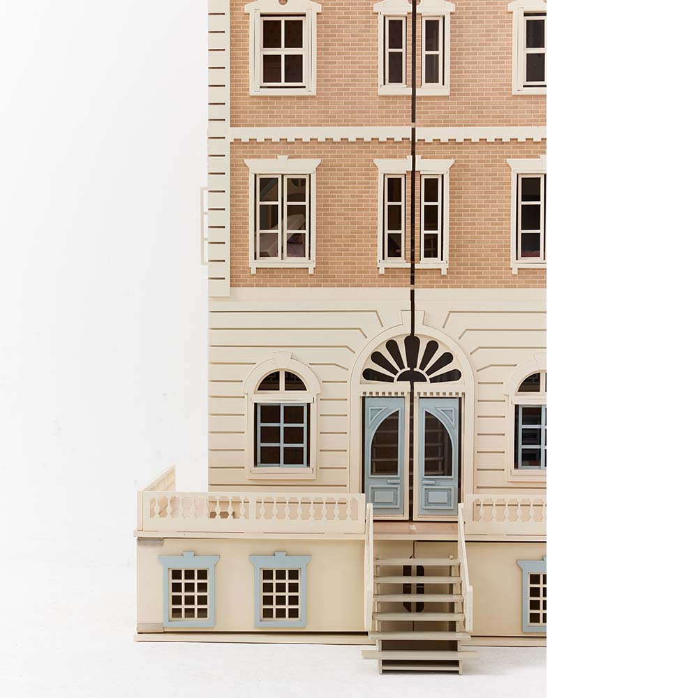 Little_Forest_Animals_NYC_Dollhouse_Stairs_Base_Floor