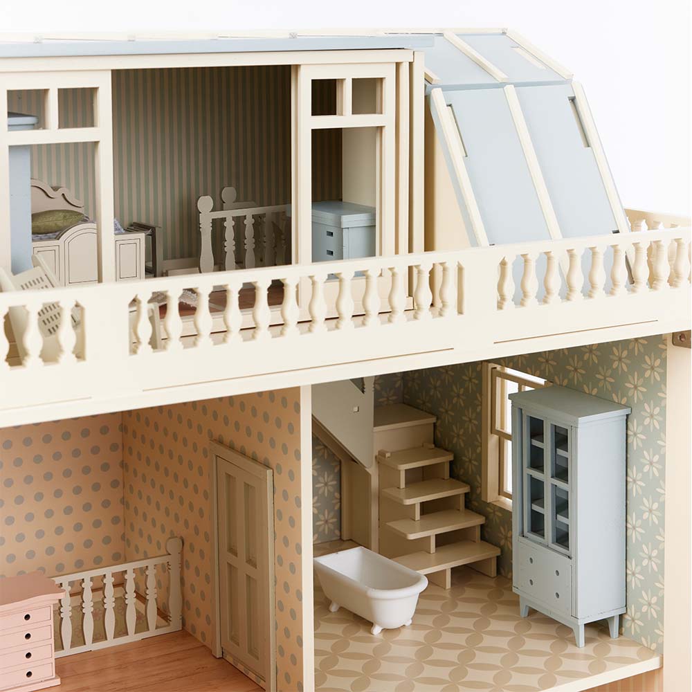 Little_Forest_Animals_NYC_Dollhouse_Top_Floors