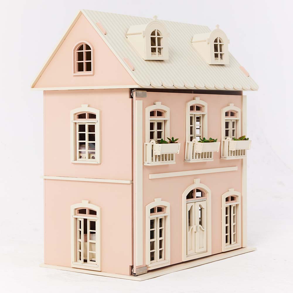 Little_Forest_Animals_Nice_Dollhouse_Side_Angle_Close_Up