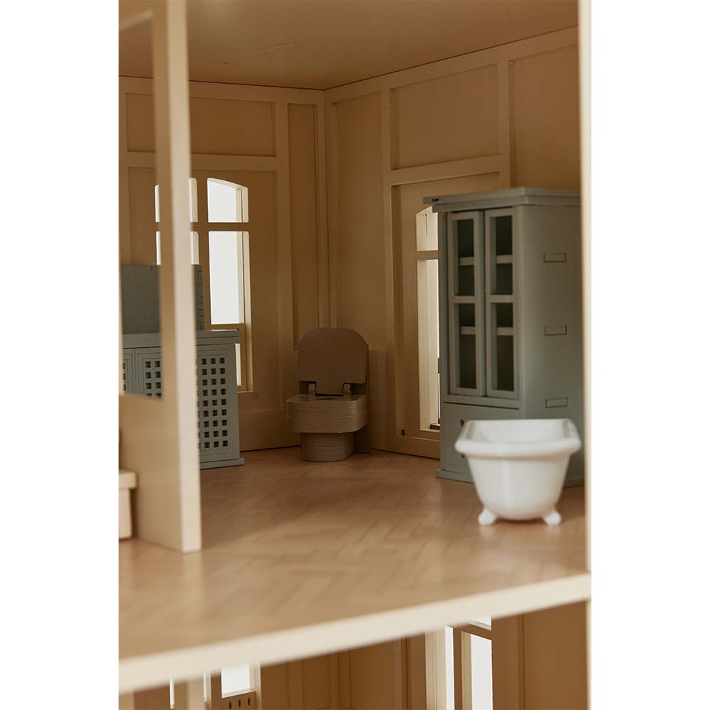 Little_Forest_Animals_Paris_Dollhouse_Bathroom