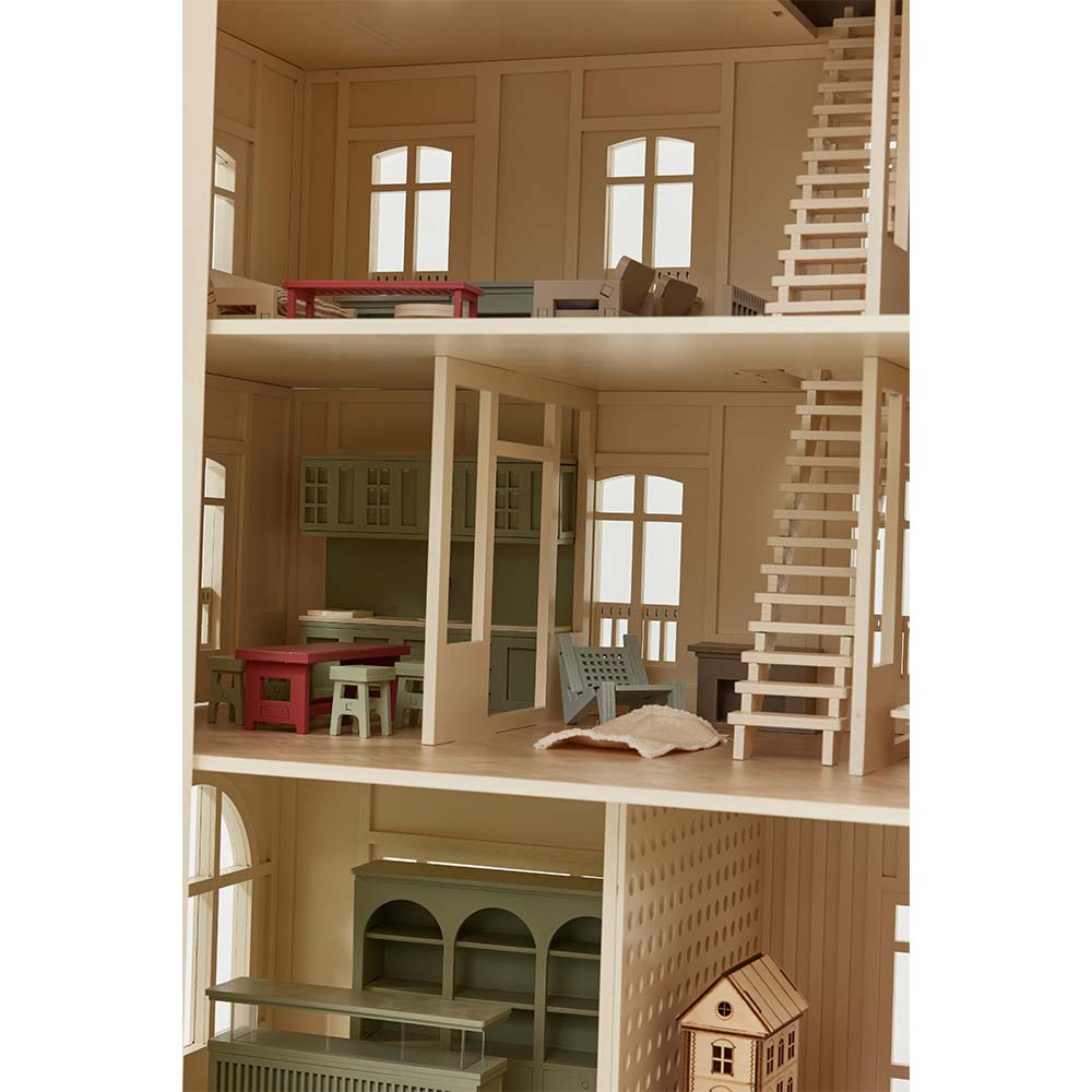 Little_Forest_Animals_Paris_Dollhouse_Inside_Rooms