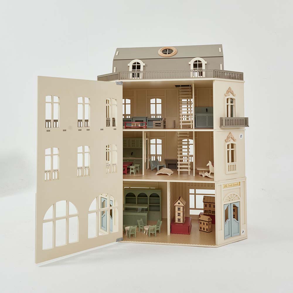 Little_Forest_Animals_Paris_Dollhouse_Open
