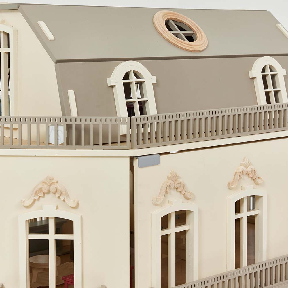Little_Forest_Animals_Paris_Dollhouse_Top_Floor_Detail