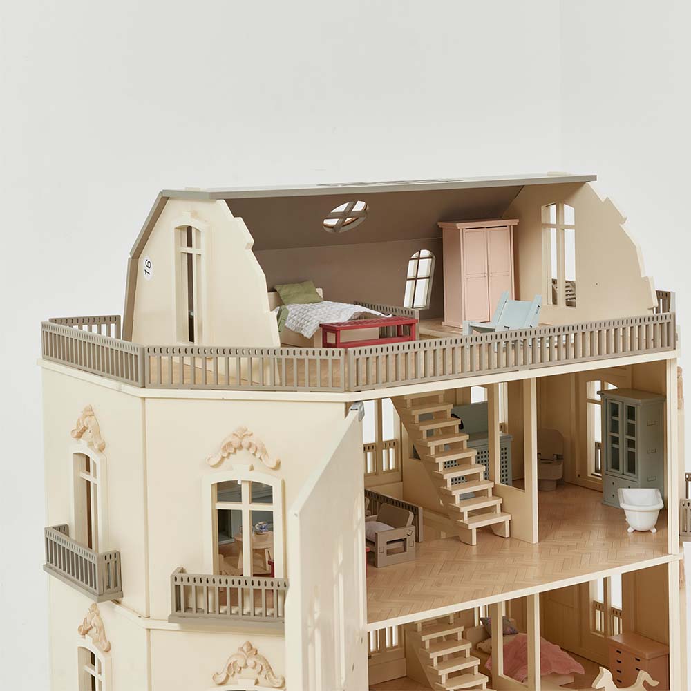 Little_Forest_Animals_Paris_Dollhouse_Top_Floors_Open