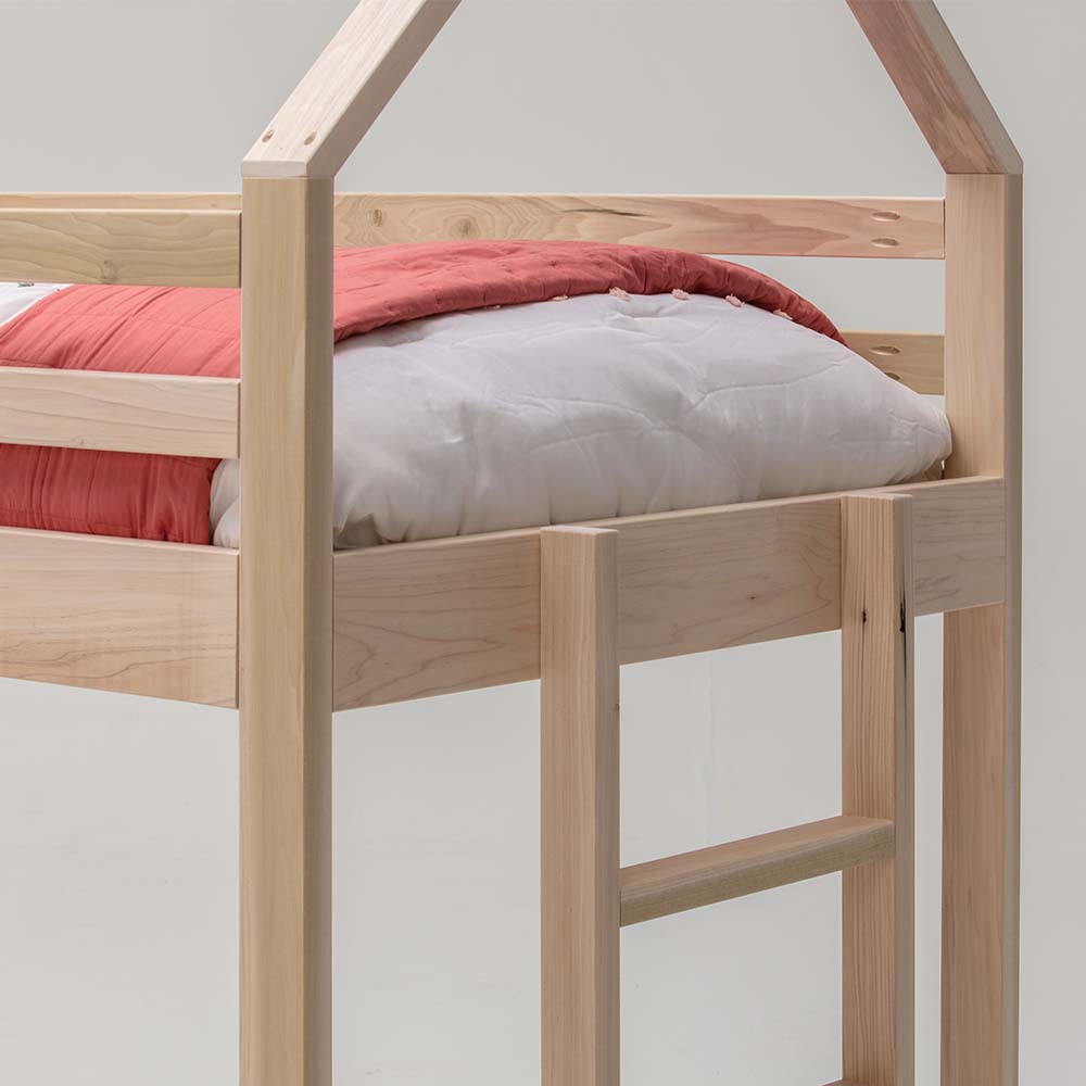 Purveyor_15_Blue_Ridge_Bunk_Ladder_Close_Up
