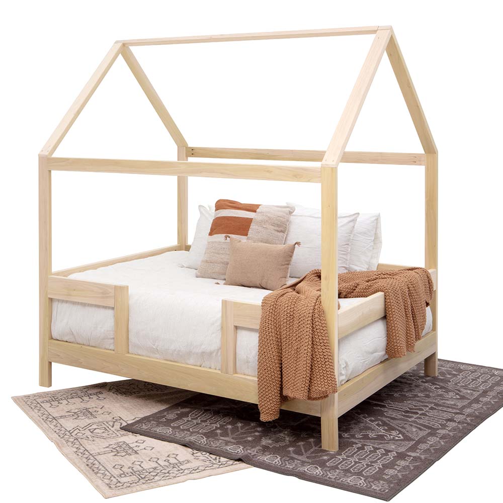 Purveyor_15_Everglades_Bed_with_Legs_Bedding_Full_Queen