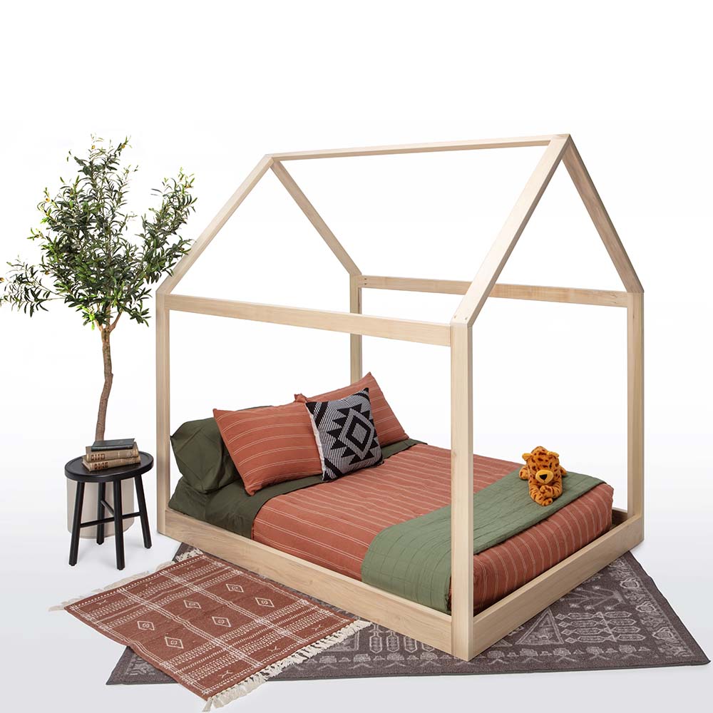 Purveyor_15_Ozarks_House_Bed_Full_Side_View_with_Bedding