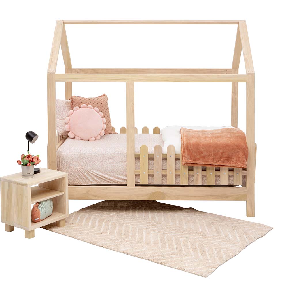 Purveyor_15_Shenandoah_Bed_Side_View_with_Bedding_and_Legs