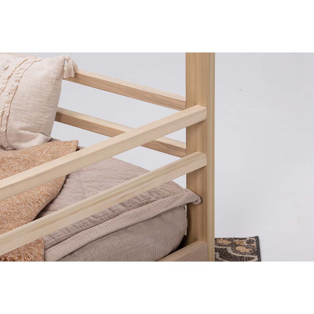 Purveyor_15_Sierra_House_Bed_2_Rails_Outer_Corner_Detail