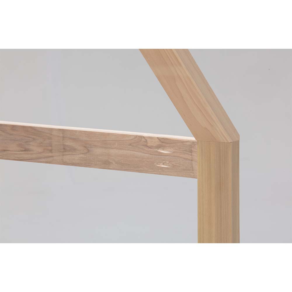 Purveyor_15_Sierra_House_Bed_Top_Detail_Shot