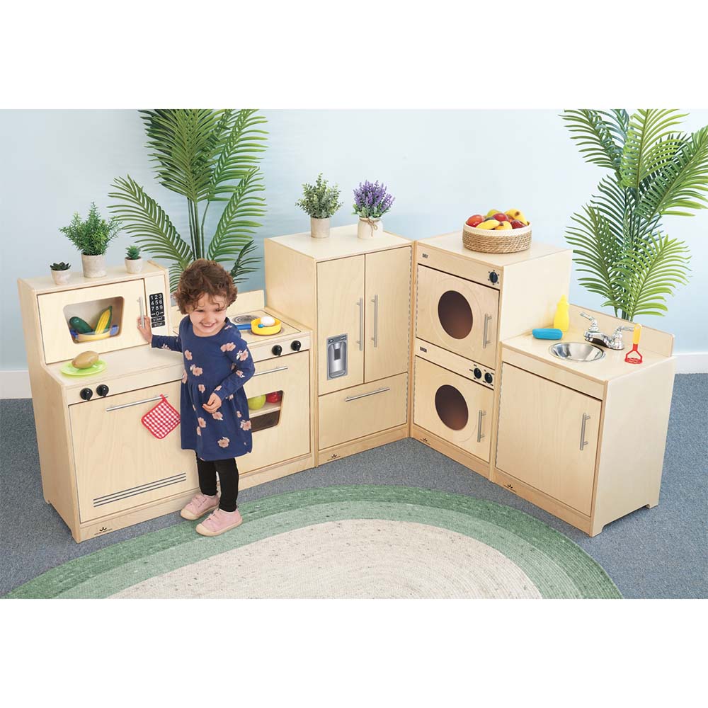 Whitney Brothers Contemporary Kitchen Ensemble Natural With Child