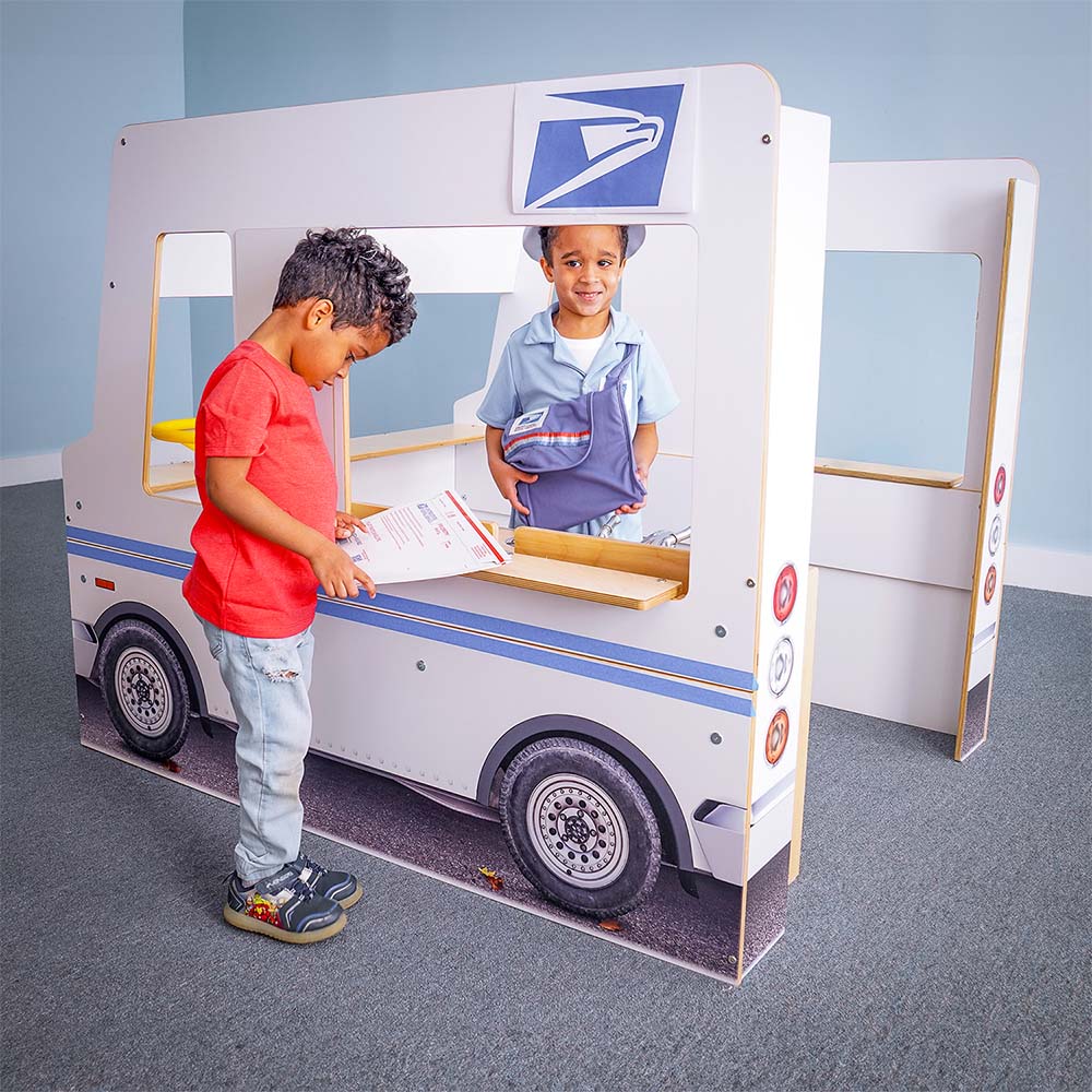 Whitney Brothers Imagination Truck Postal Truck with Children